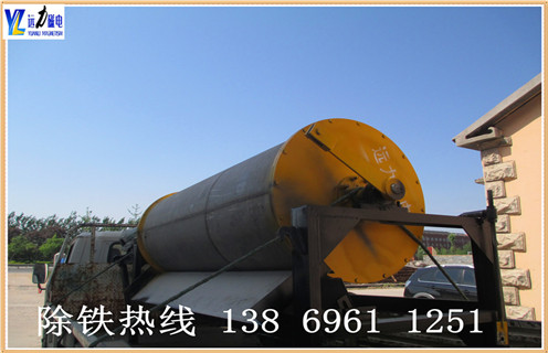 小型磁選機，北京小型磁選機價格質(zhì)_輥式北京小型磁選機價格質(zhì)_磁塊如何排列