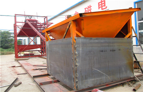 干式磁選機，湖北三盤干式磁選機_錳礦湖北三盤干式磁選機一般是多少_生產(chǎn)廠家