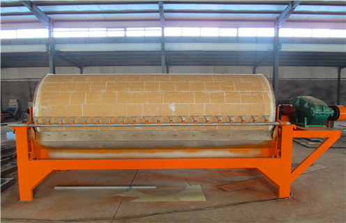 干式磁選機(jī)，江蘇干式磁選機(jī)廠家_江蘇干式磁選機(jī)廠家制作如何選鐵參數(shù)規(guī)格一般是多少_生產(chǎn)廠家