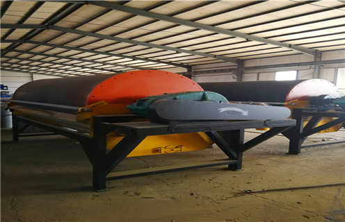 干選磁選機，貴州履帶式干選磁選機_貴州履帶式干選磁選機技術要求工作原理發(fā)展工作視頻皮帶及結構價格 